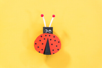 Kids craft © arinahabich