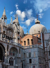 Fototapeta na wymiar St. mark's Cathedral Venice facade.Italy