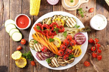 vegetable barbecue with dipping sauce