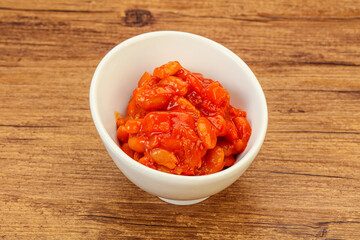 Baked kidney with tomato and pepper