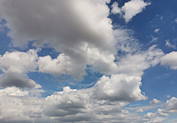 Obraz premium Panorama shot of blue sky and clouds in good weather days for horizontal background