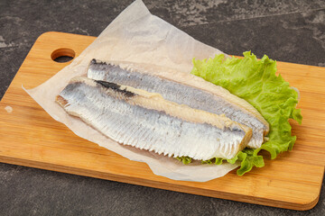 Herring fillet with salad leaves