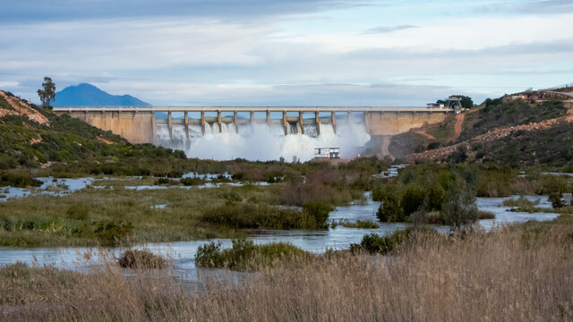 Clanwilliam Dam Sluice running with water
