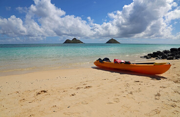 Kayak on Lanikai beach - Oahu, Hawaii © jerzy