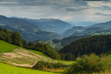 Fototapeta na wymiar Südtirol Herbst Reise