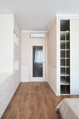 entrance to the bedroom with wardrobe