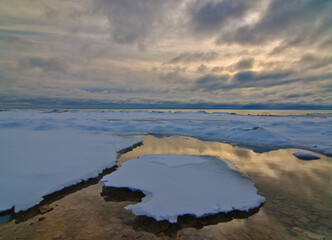 558-21 Newport Bay at Sunrise