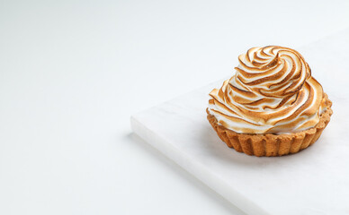 Lemon meringue pie
