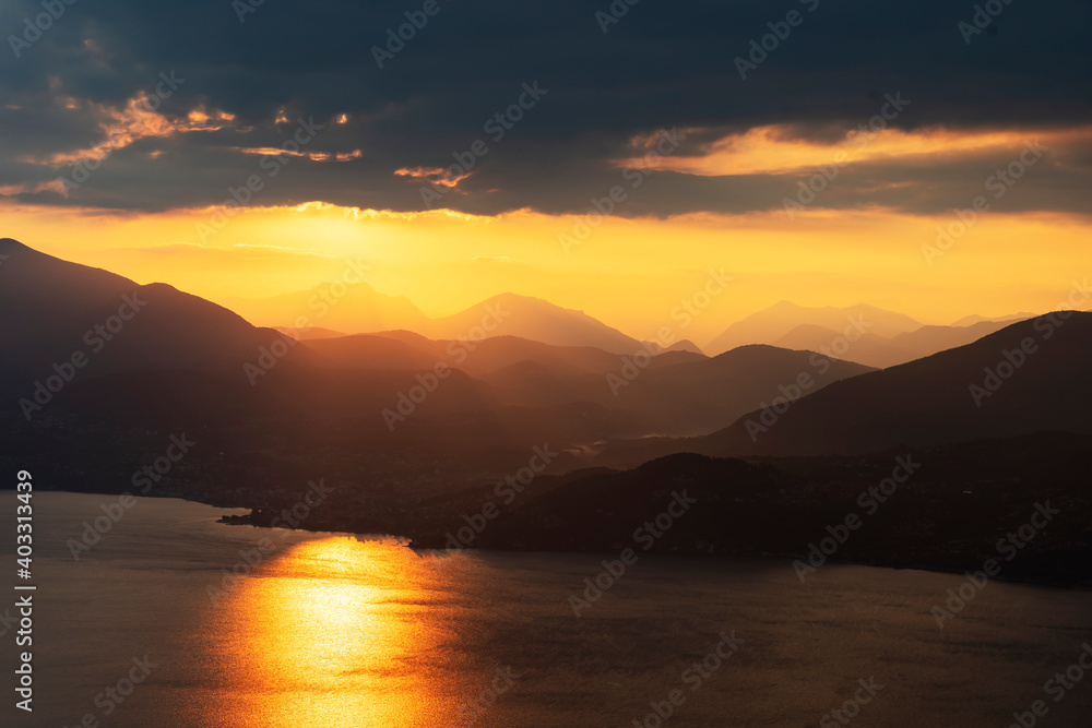 Wall mural Glimpse of Lake Maggiore from the viewpoint of Premeno, Italy.