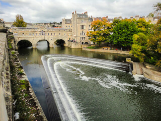 View of the Pulteney Bridge and river Avon in Bath, England, UK  