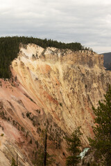 Grand Canyon of Yellowstone National Park, Landscape of Pink Mountains
