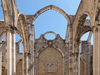 Inside the ruins of Carmo church