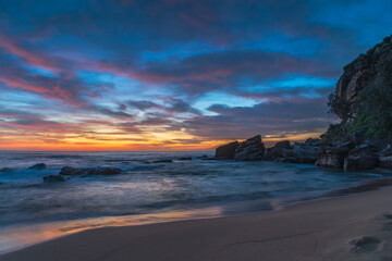 Obraz premium High cloud beautiful dawn at the beach
