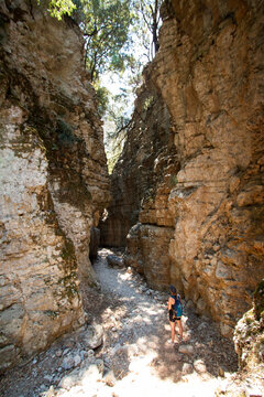 Le chemin dans la gorge d'Imbros. Grèce. Crète