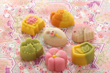 日本の伝統のお祝い事や引き出物のお菓子