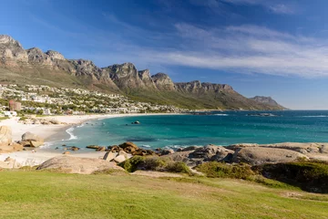 Fotobehang Camps Bay Beach, Kaapstad, Zuid-Afrika Camps Bay en Oceaan