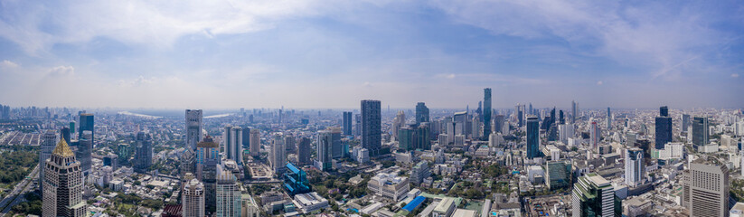 Fototapeta na wymiar bangkok city panoramic view