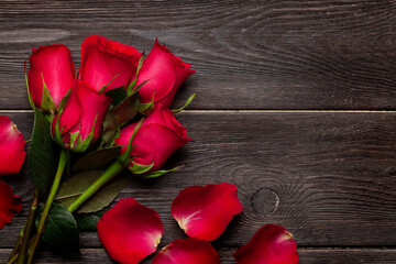 Naklejka na ściany i meble Valentines day greeting card with red rose flowers