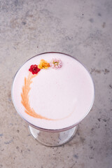 A single glass of cocktail