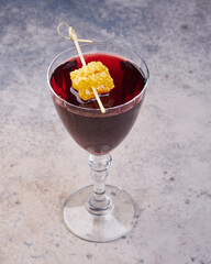 A single glass of cocktail