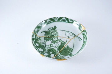 green Japanese kintsugi plate