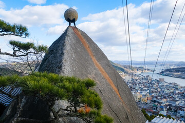 尾道 千光寺 玉の岩