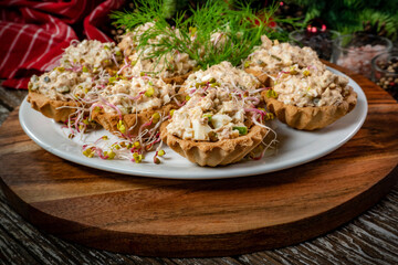 Shortbread muffins stuffed with tuna paste