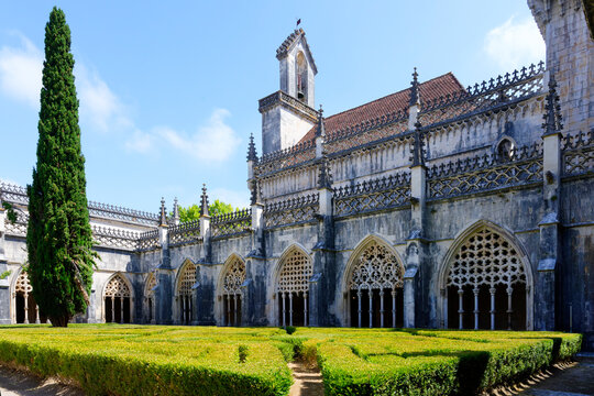 King Joao I Cloister, Arcade Screens, Dominican Monastery of Batalha (Saint Mary of the Victory Monastery), UNESCO World Heritage Site, Batalha, Leiria district, Portugal, Europe