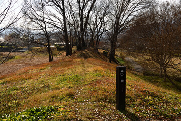 鉢形城の土塁（埼玉県大里郡寄居町）
