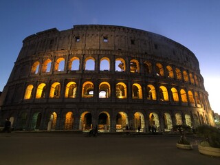 Fototapeta na wymiar Roma Colosseo 
