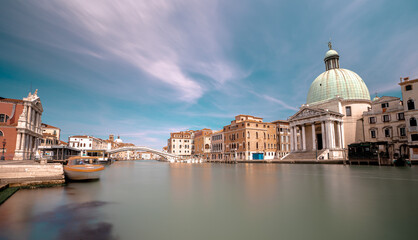 Paesaggio di Venezia sul Canal Grande. Bella giornata a Venezia, Italia.