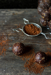 Cocoa energy balls with nuts and chia
