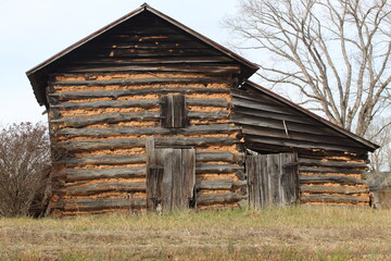 Virginia mus and wood barn