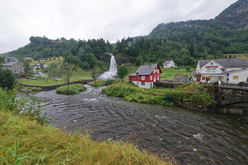 Norwegen - Norheimsund - Steinsdalsfossen Wasserfall
