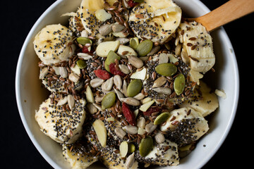 fruits with seeds in a bowl