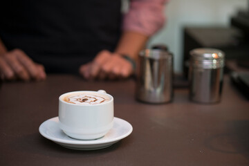 Preparación de cafe capuchino
