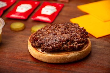 Bife de hamburguer gourmet
