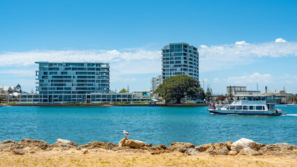 The Mandurah foreshore is popular with tourists having restaurants, fish & chips, boating, entertainment and seagulls.