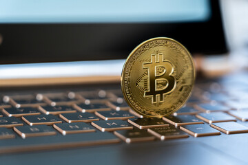 ビットコイン　暗号通貨　仮想通貨　パソコン