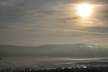 winter, day, december, nature, fog, sun, reflections, snow, snowdrift, trees, slope, landscape, walk, distance, horizon, expanse, sky, river, riverbed, shore, mountains, island, ice, light, shadow