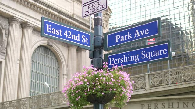 Park Ave and Pershing Square Sign In New York City in 4K Slow motion 60fps
