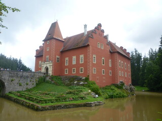 Obraz premium červená lhota castle in czech republic