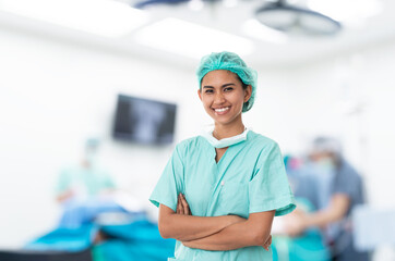  an indian young woman surgeon
