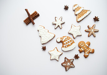 Christmas homemade gingerbread cookie on the white background © Duusza