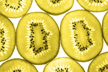 Kiwi grüner Hintergrund. Trendfarben 2021 – Ultimate Grey und Illuminating © photopixel