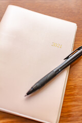 新年　2021年かわいいスケジュール帳　手帳　ボールペン
