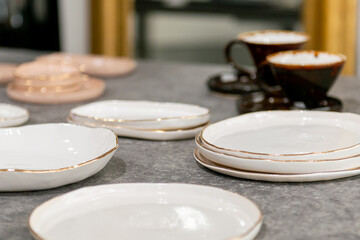 おしゃれなソーサー（皿）　陶器類