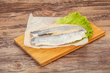 Herring fillet with salad leaves