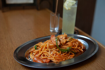 スパゲティ　ナポリタン　レモネード