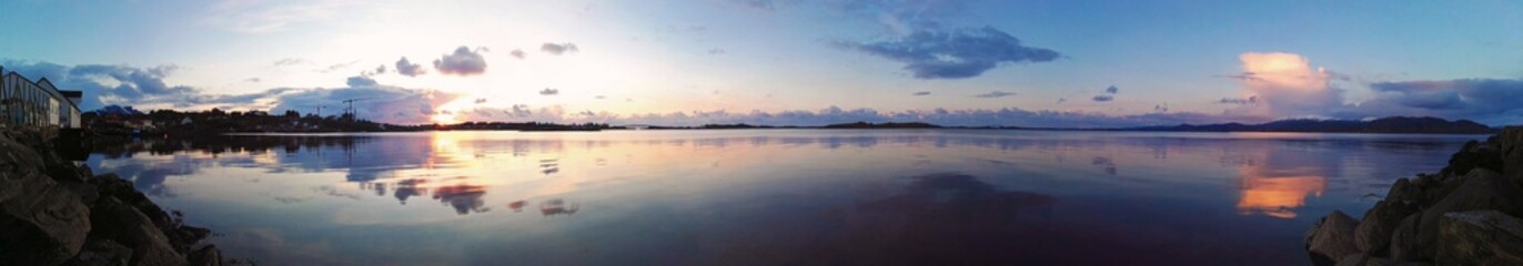 Kvernesfjorden, Vevang